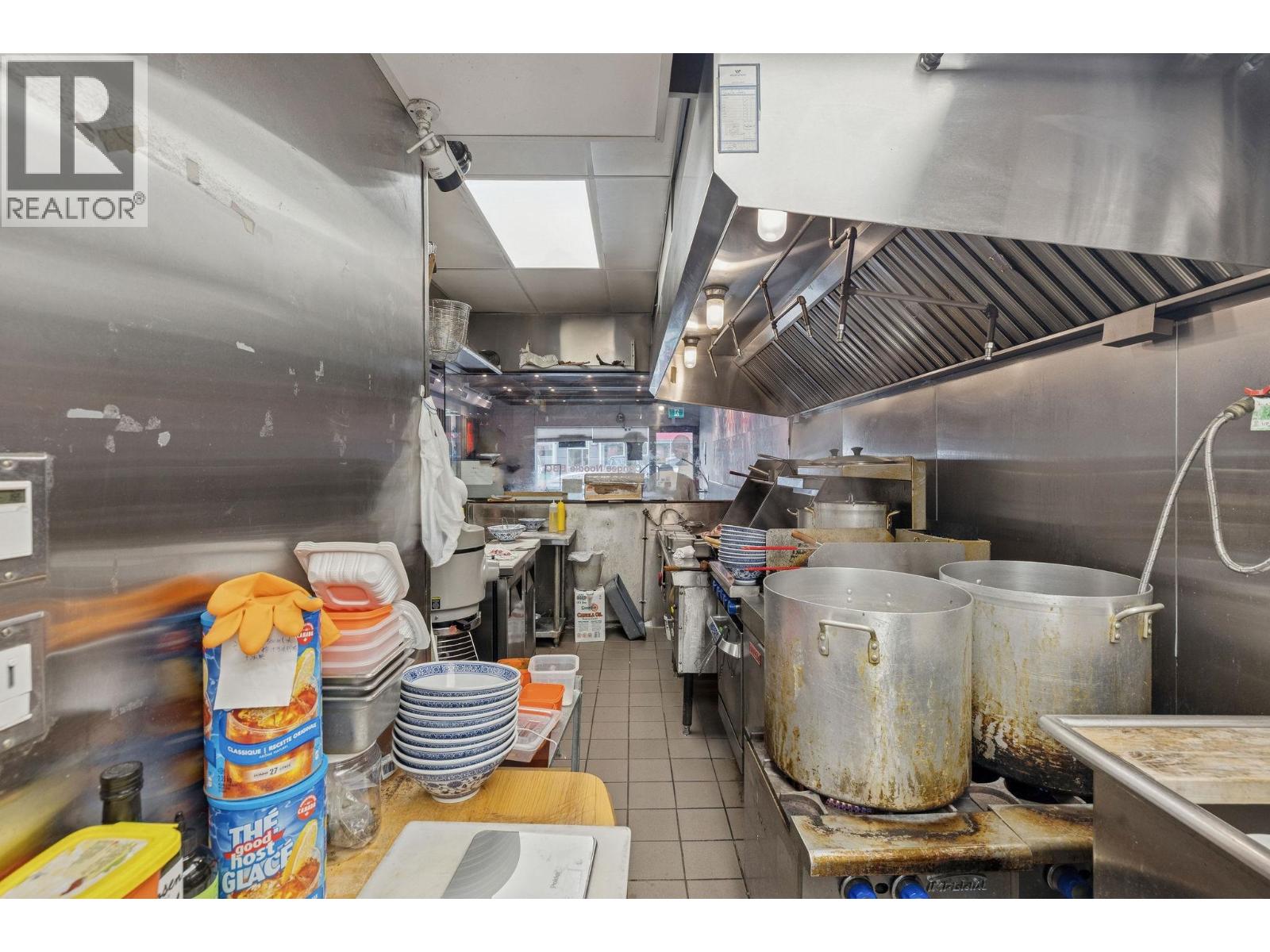 1739 Robson Street, Vancouver, British Columbia V6G 1C9 - Photo 13 - C8074738