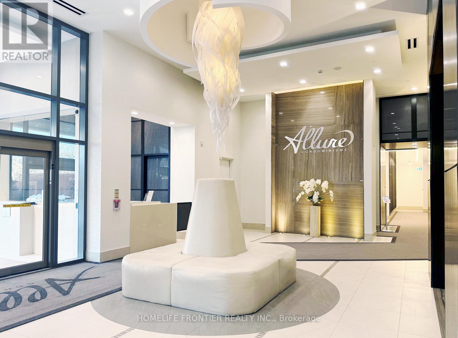 614 - 23 Glebe Road W, Toronto, Ontario  M5P 0A1 - Photo 1 - C12829900