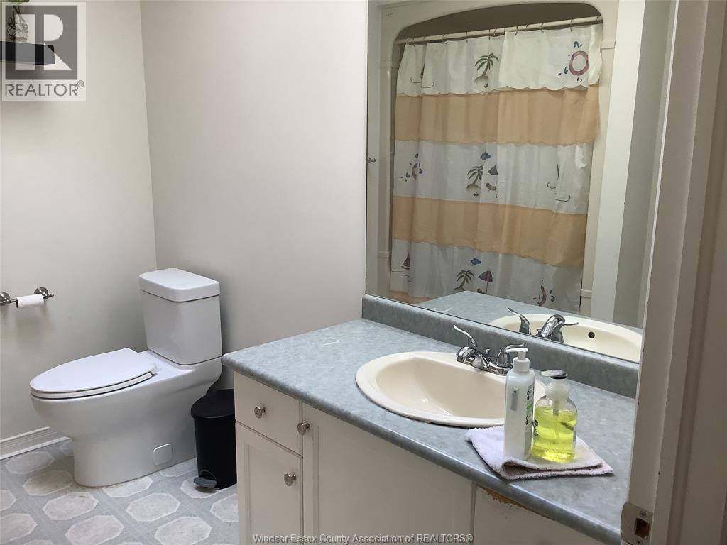 342 Thorn Ridge Crescent, Amherstburg, Ontario  N9V 3X4 - Photo 5 - 26004136