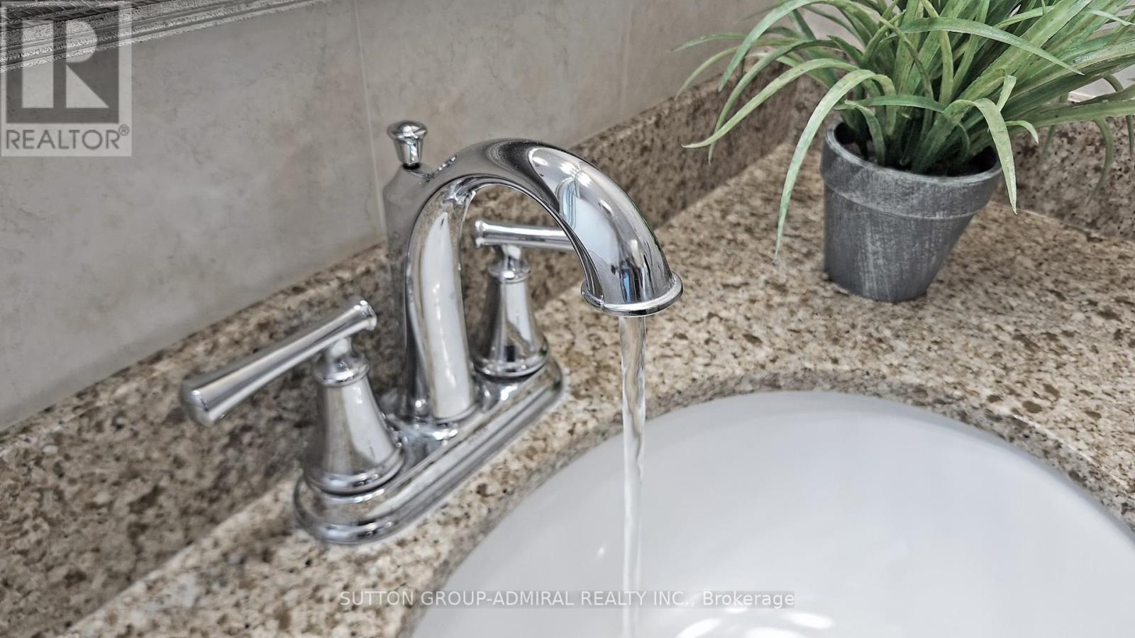 44 Birch Meadow Outlook, Vaughan, Ontario  L4L 3H6 - Photo 24 - N12829858