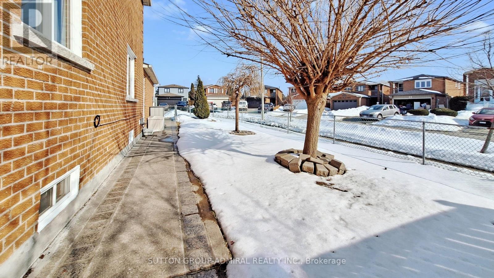 44 Birch Meadow Outlook, Vaughan, Ontario  L4L 3H6 - Photo 37 - N12829858