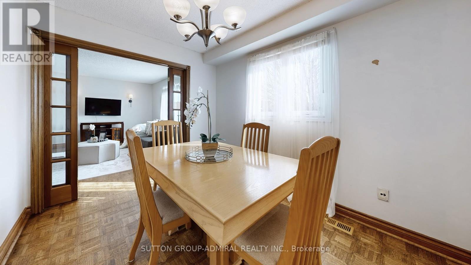 44 Birch Meadow Outlook, Vaughan, Ontario  L4L 3H6 - Photo 7 - N12829858