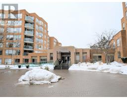 305 - 14924 YONGE STREET, Aurora, Ontario