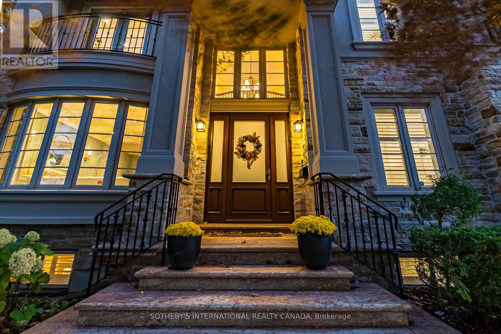 172 Boxley Road, Burlington, Ontario  L7L 4S6 - Photo 4 - W12785040