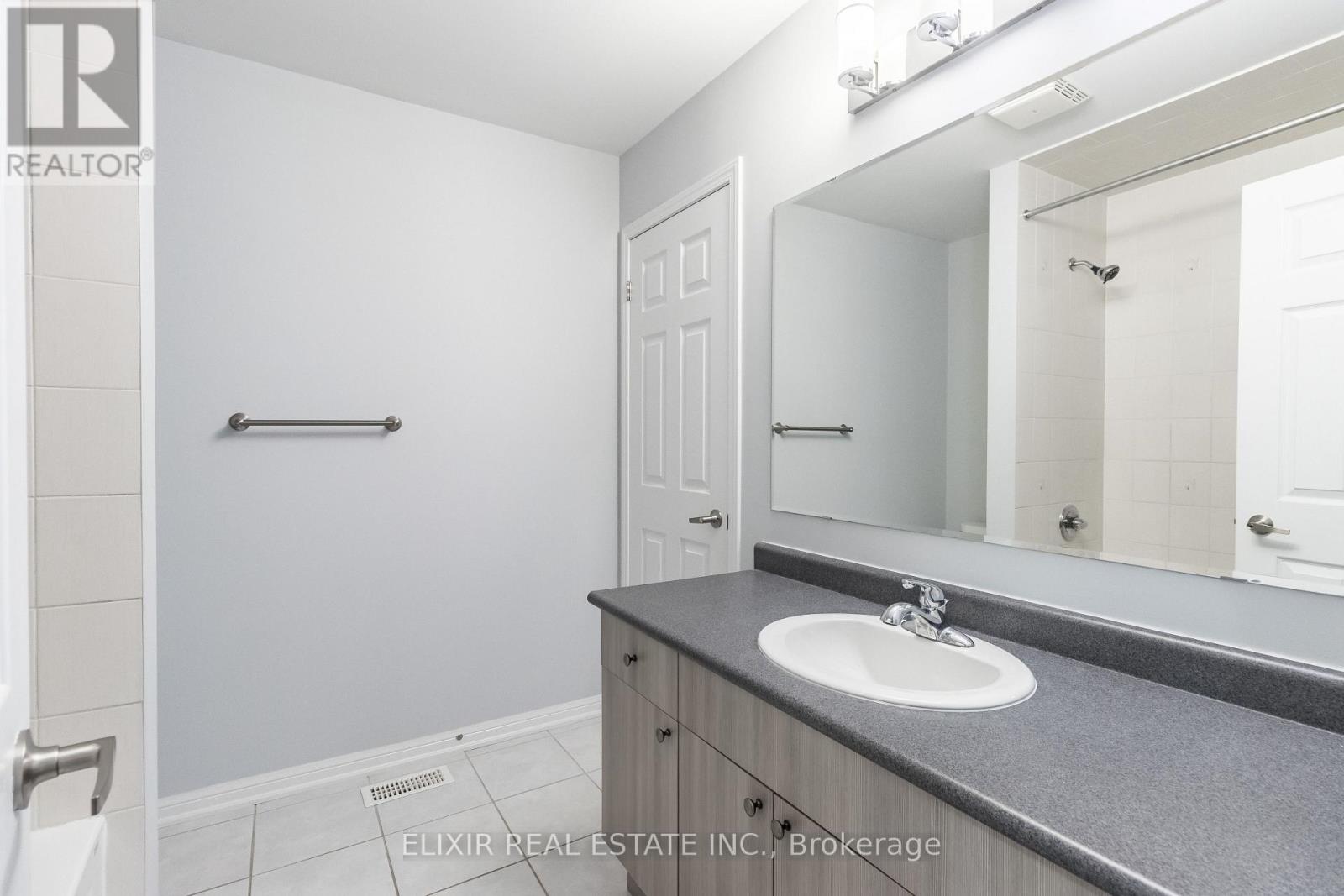 40 Personna Circle, Brampton, Ontario  L6X 0P1 - Photo 13 - W12829898