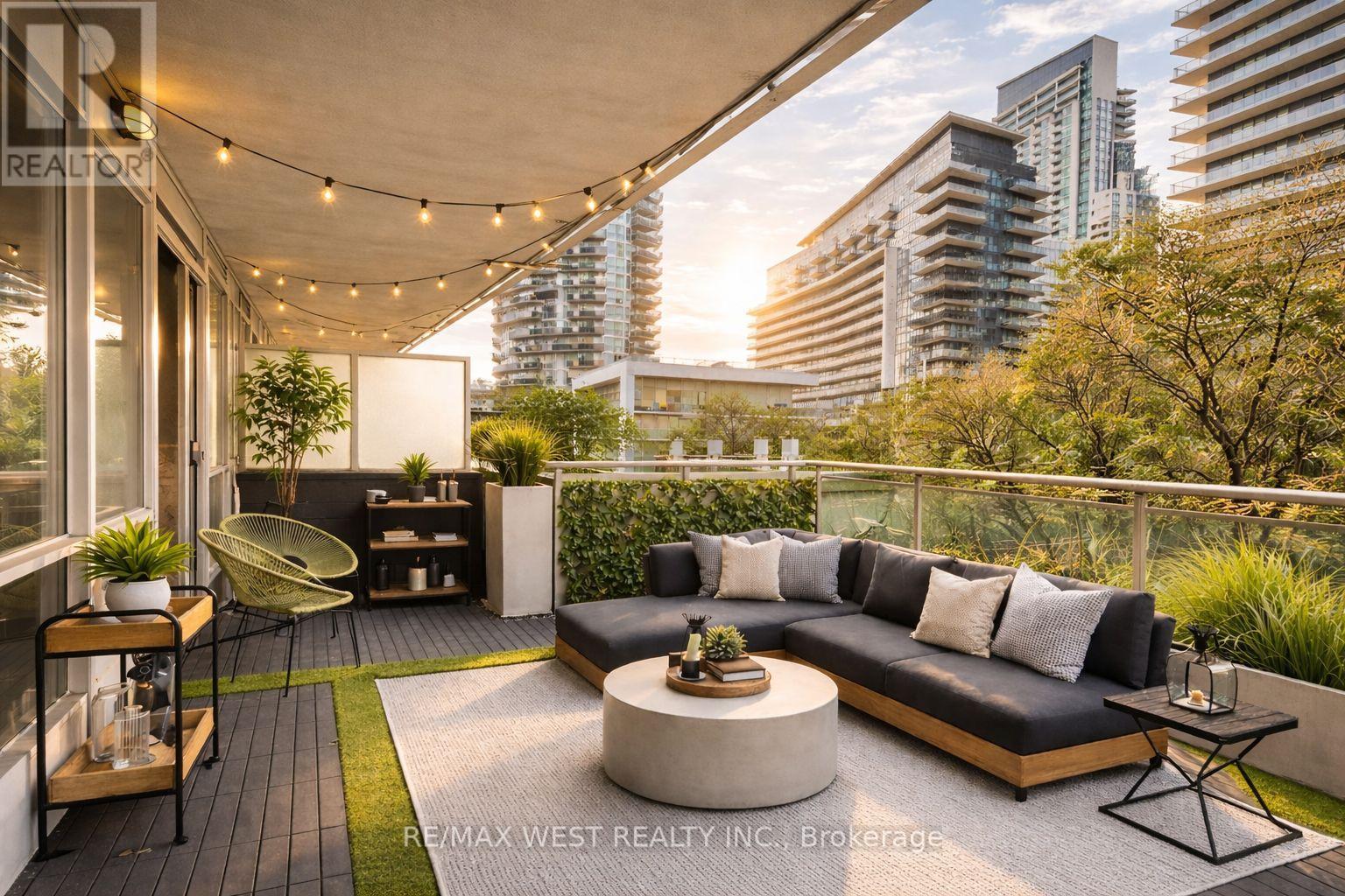 217 - 16 Brookers Lane, Toronto, Ontario  M8V 0A5 - Photo 1 - W12829908