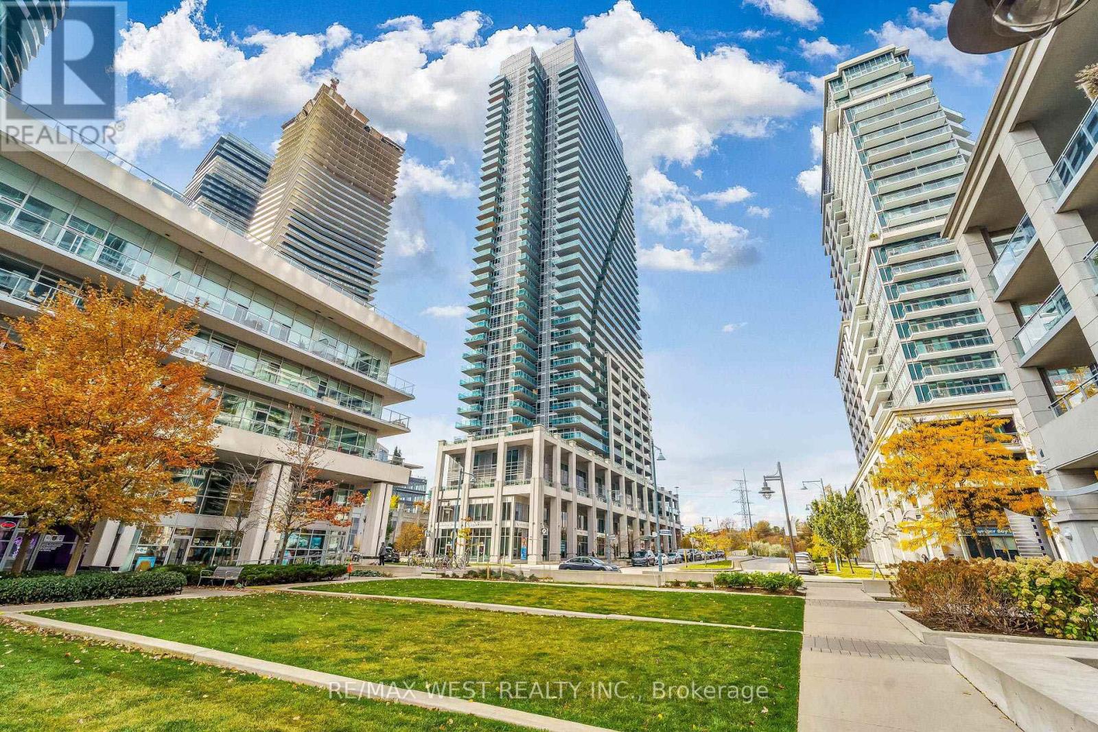 217 - 16 Brookers Lane, Toronto, Ontario  M8V 0A5 - Photo 3 - W12829908