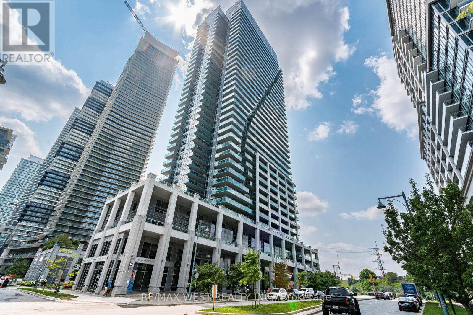 217 - 16 Brookers Lane, Toronto, Ontario  M8V 0A5 - Photo 5 - W12829908