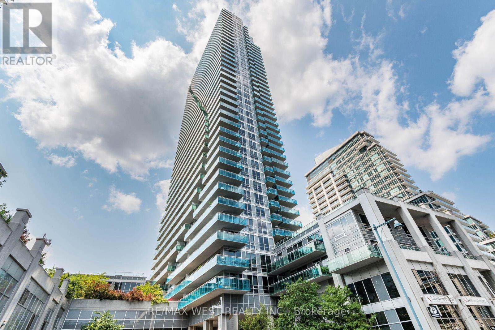 217 - 16 Brookers Lane, Toronto, Ontario  M8V 0A5 - Photo 6 - W12829908