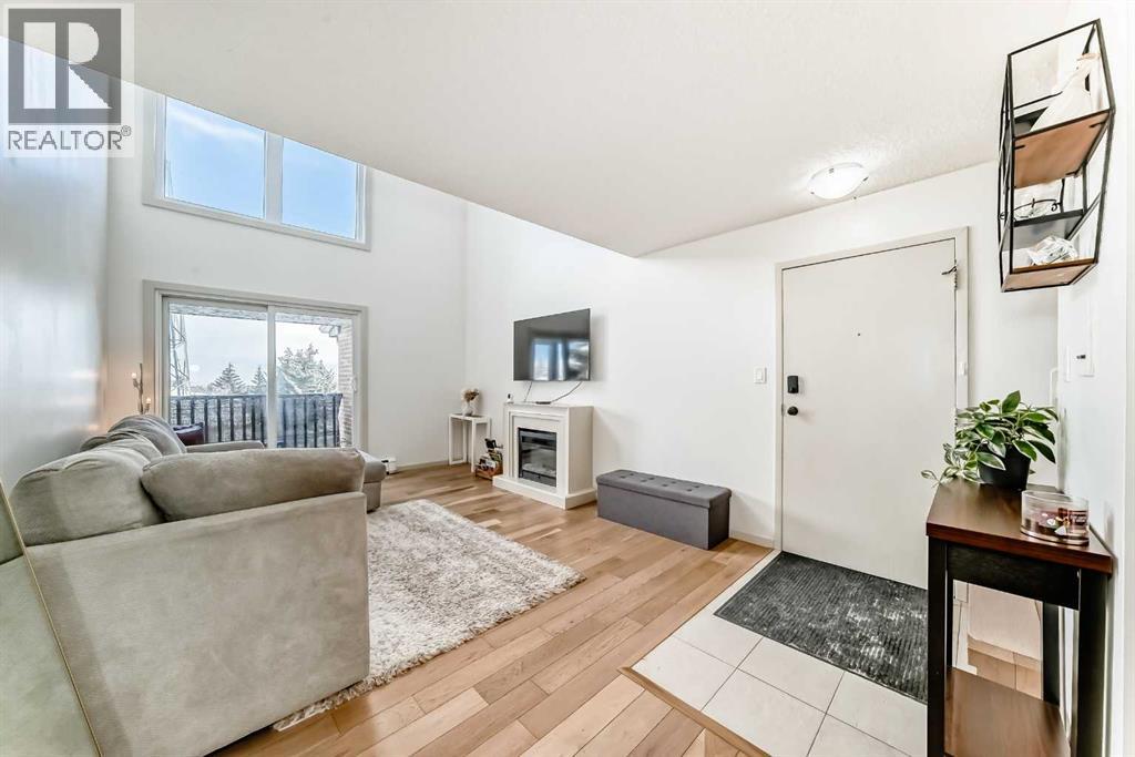 633, 6400 Coach Hill Road Sw, Calgary, Alberta  T3H 1B8 - Photo 3 - A2284369