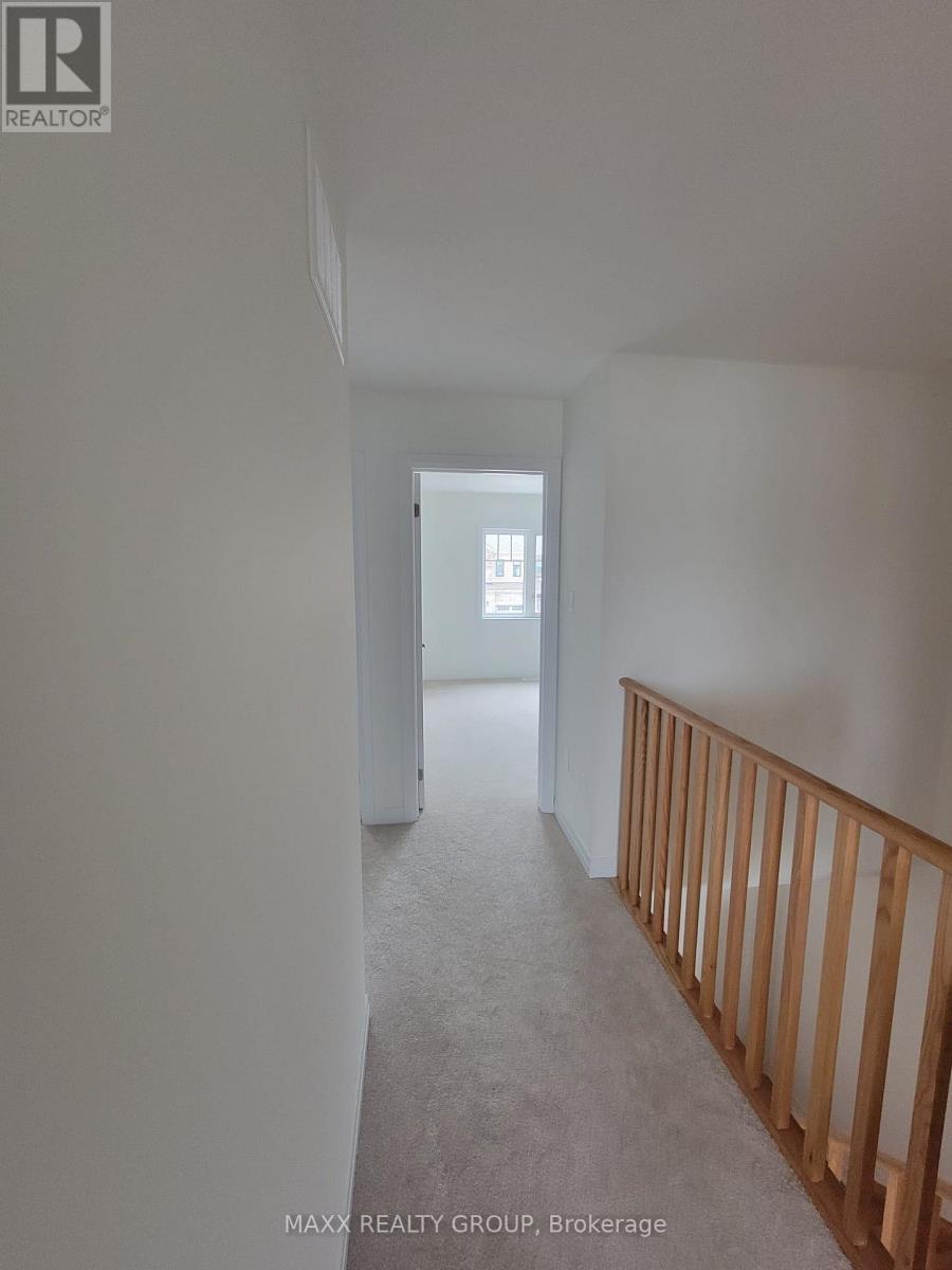 111 Brighton Lane, Thorold, Ontario  L2V 0P3 - Photo 10 - X12829902