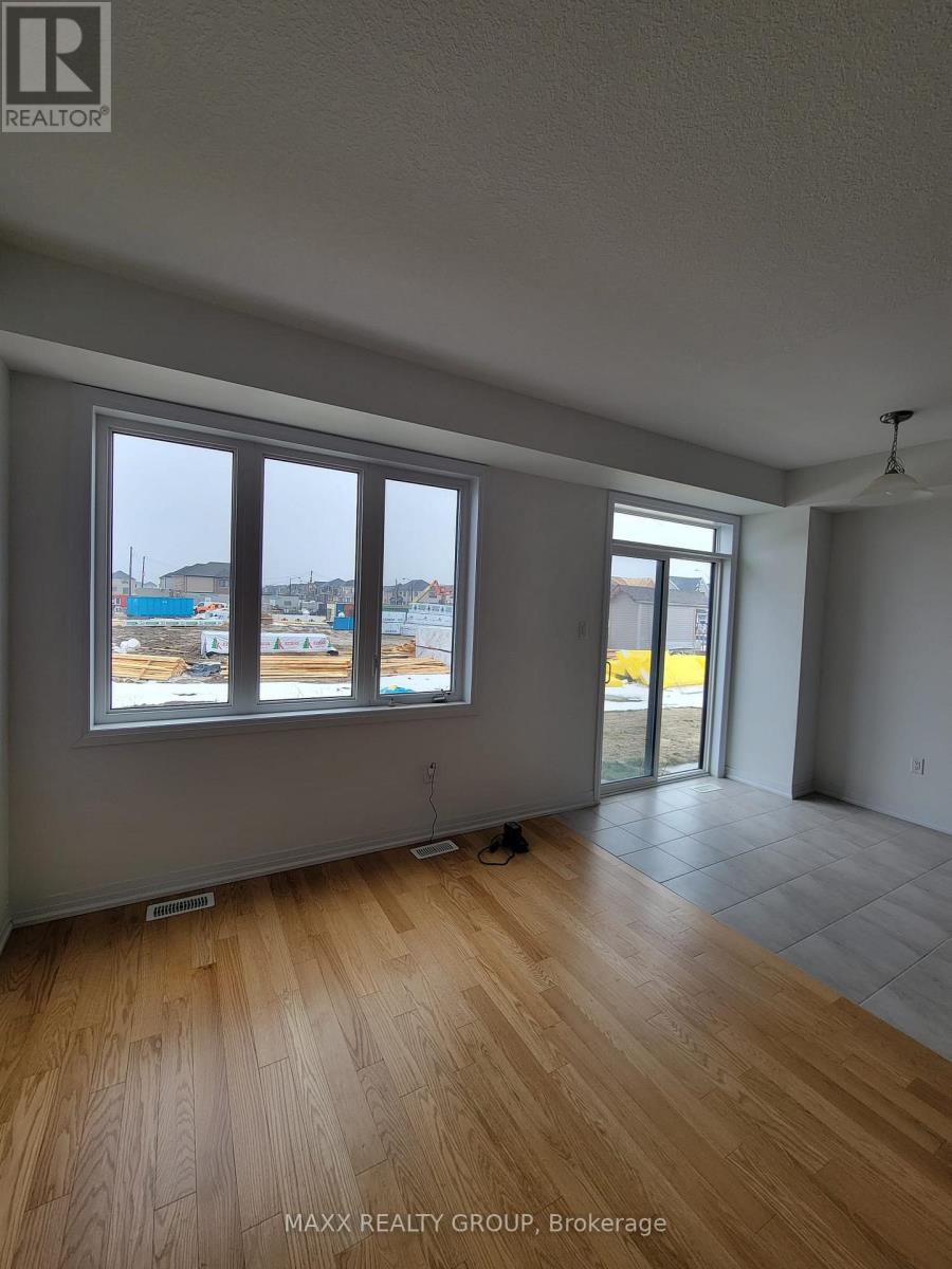 111 Brighton Lane, Thorold, Ontario  L2V 0P3 - Photo 6 - X12829902