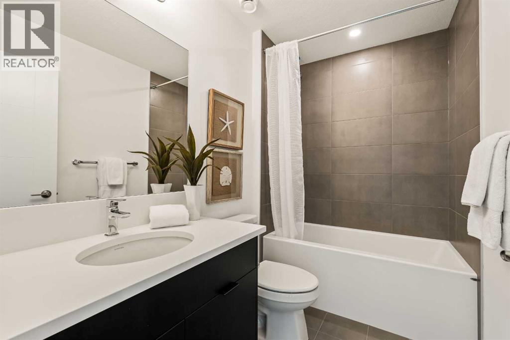 705 Sovereign Common Sw, Calgary, Alberta  T3C 3Y3 - Photo 28 - A2289420