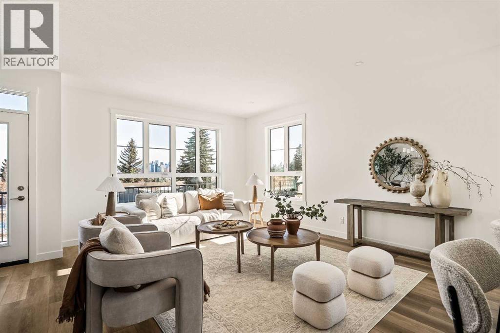 705 Sovereign Common Sw, Calgary, Alberta  T3C 3Y3 - Photo 9 - A2289420