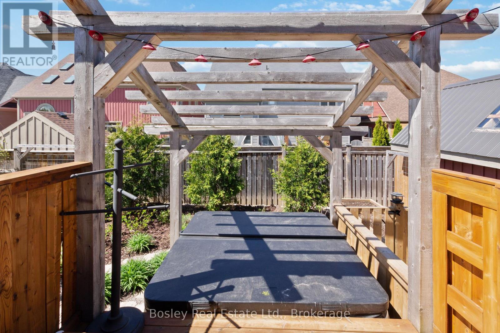 Upper - 13 Cooper Street, Collingwood, Ontario  L9Y 0W8 - Photo 2 - S12829988