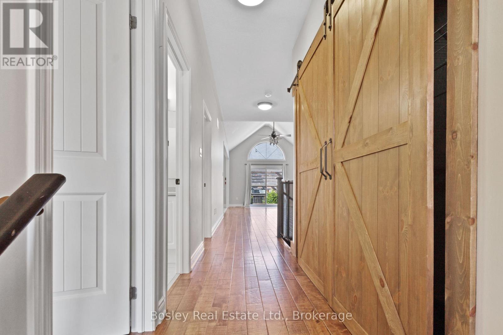 Upper - 13 Cooper Street, Collingwood, Ontario  L9Y 0W8 - Photo 9 - S12829988