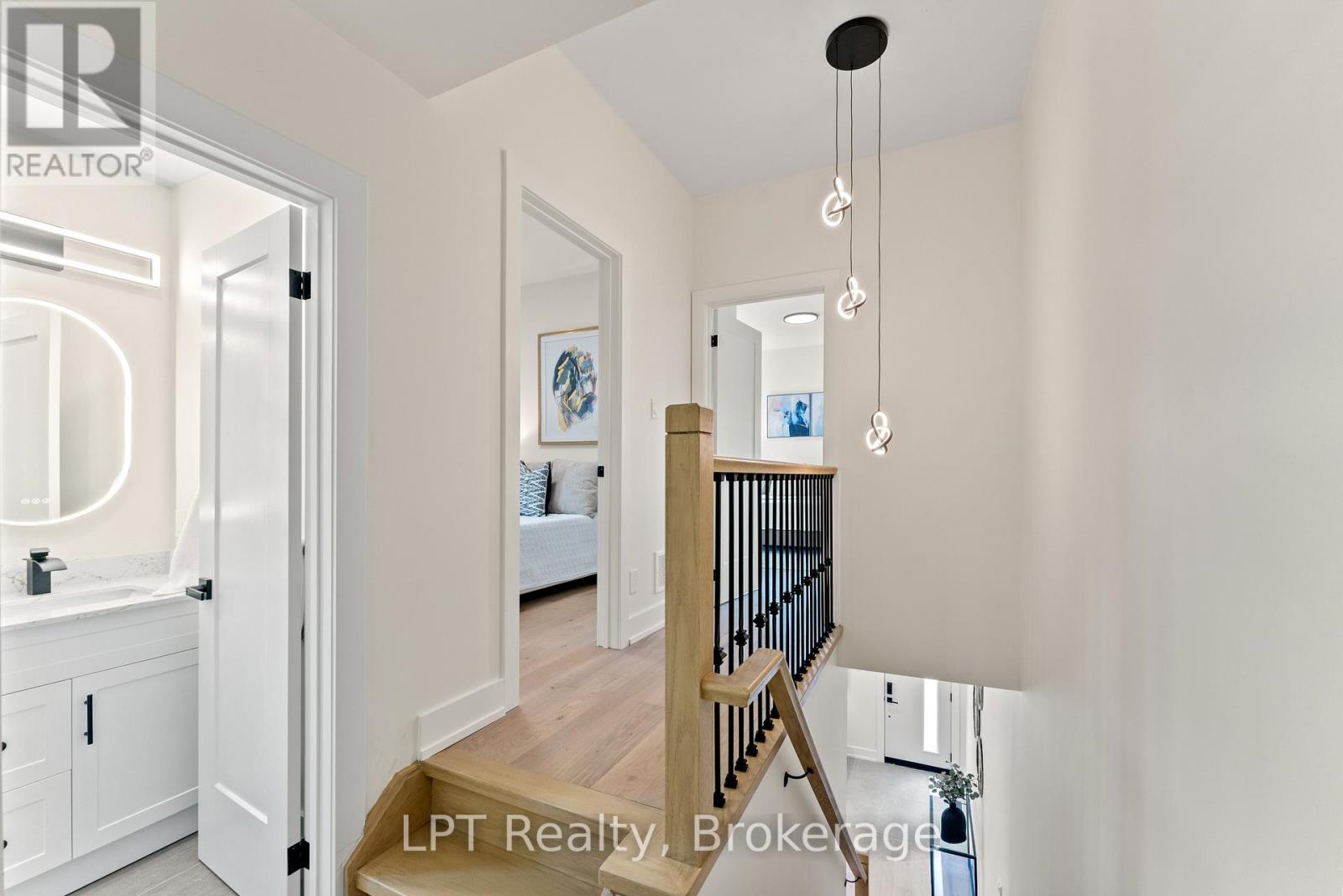 204 Franklin Avenue, Toronto, Ontario  M6P 3Z3 - Photo 19 - W12829916