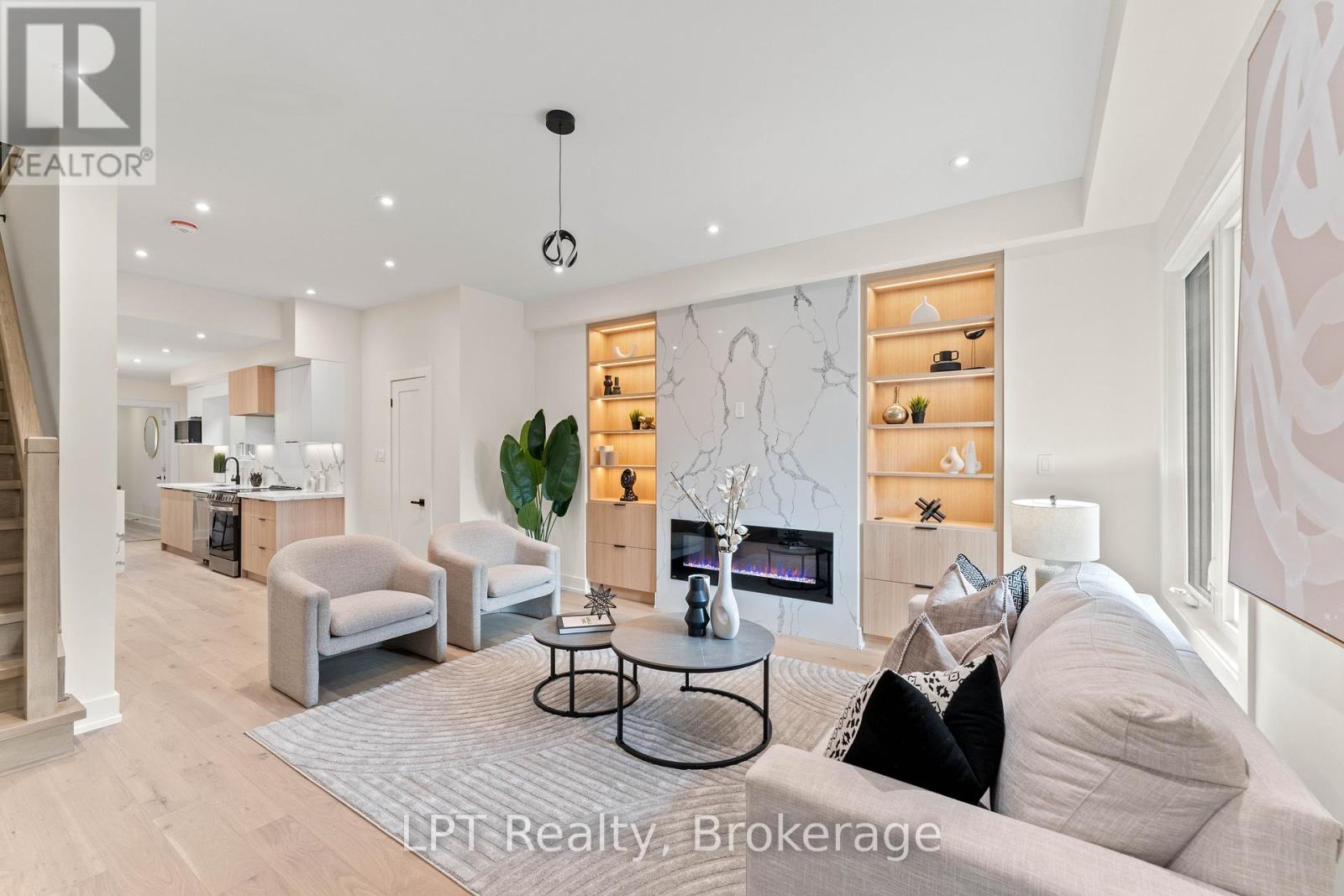 204 Franklin Avenue, Toronto, Ontario  M6P 3Z3 - Photo 6 - W12829916