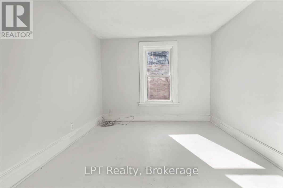 650 Armour Road, Peterborough, Ontario  K9H 1Z4 - Photo 22 - X12829962