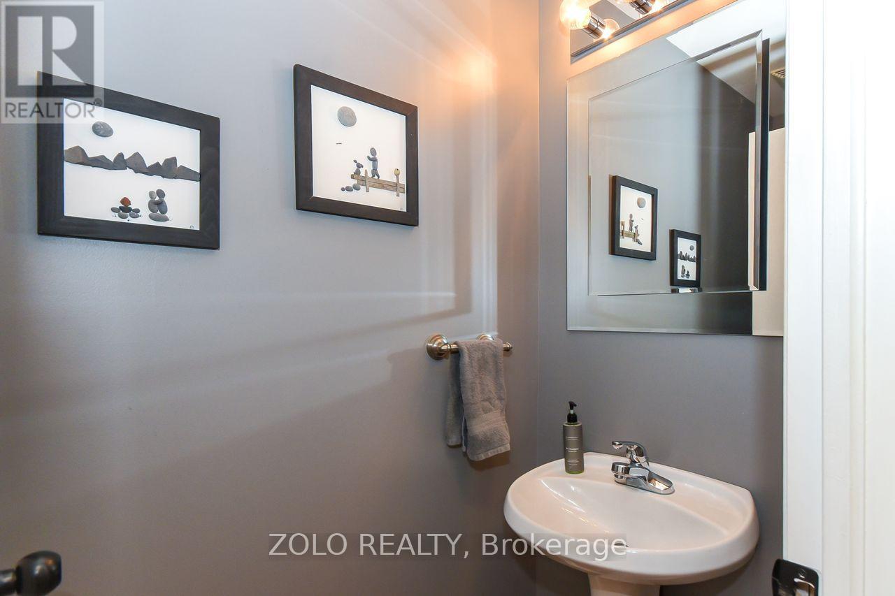 2075 Hiboux Street, Ottawa, Ontario  K4A 4J7 - Photo 12 - X12829968