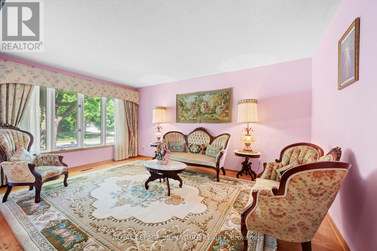 2921 Caradoc Lane, Oakville, Ontario  L6J 6W4 - Photo 10 - W12828516