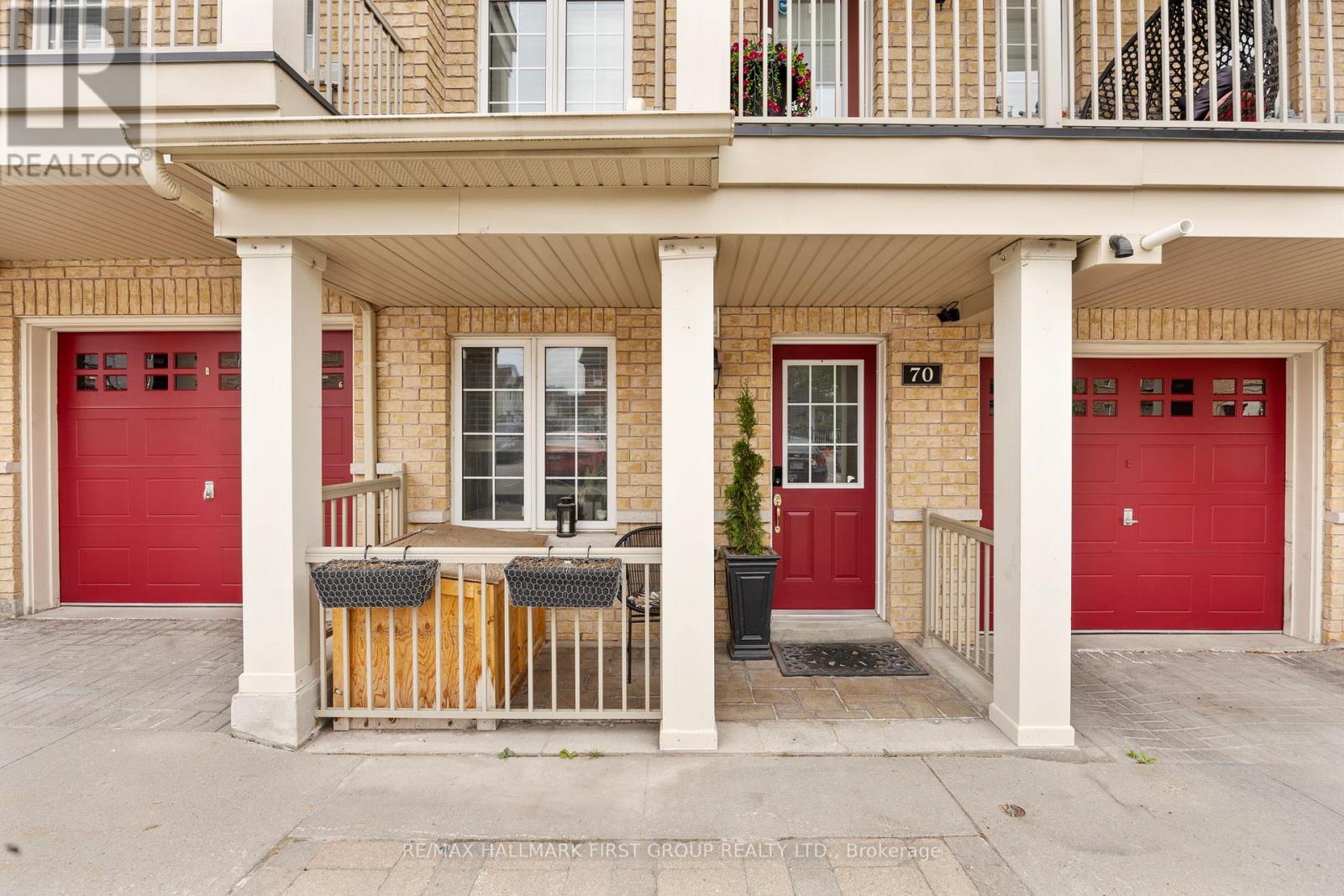 70 Abela Lane, Ajax, Ontario L1T 0M9 - Photo 4 - E12829986