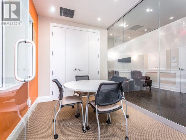 304 - 9140 Leslie Street, Richmond Hill, Ontario  L4B 0A9 - Photo 5 - N12829914