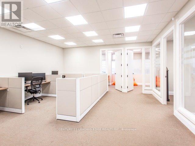 304 - 9140 Leslie Street, Richmond Hill, Ontario  L4B 0A9 - Photo 9 - N12829914