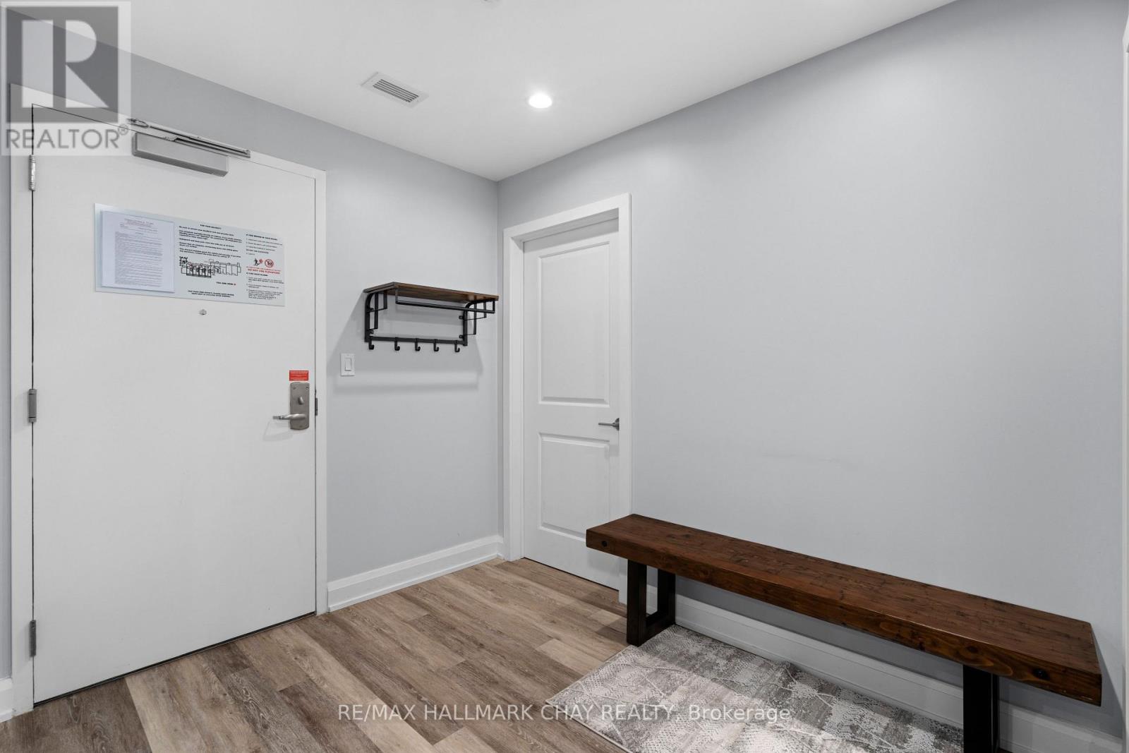 #g01 - 80 Horseshoe Boulevard, Oro-Medonte, Ontario  L4M 4Y8 - Photo 9 - S12829934