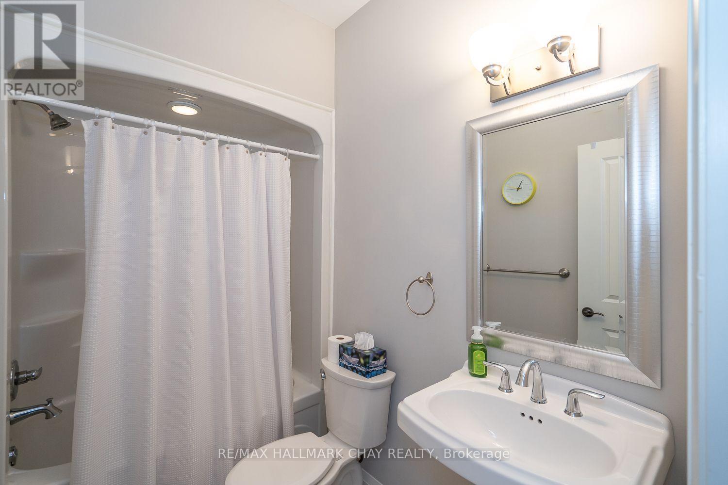 54 Landscape Drive, Oro-Medonte, Ontario  L0L 2L0 - Photo 29 - S12817826