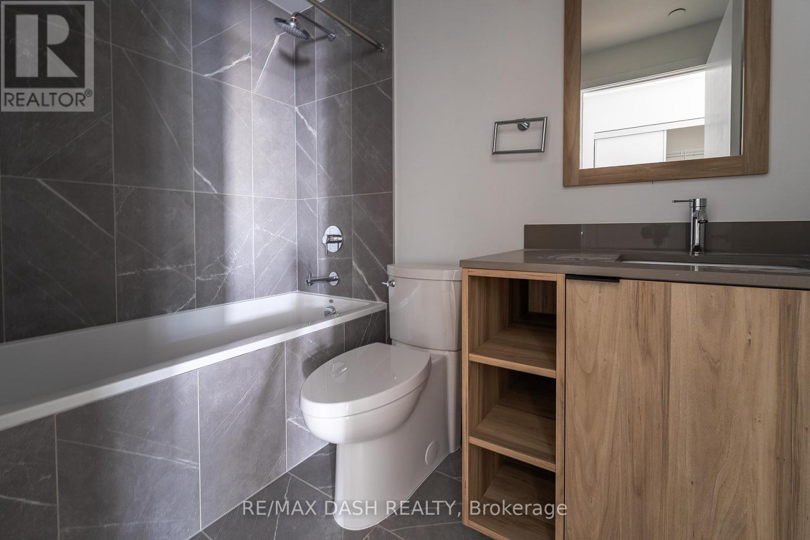 422 - 1037 The Queensway Avenue, Toronto, Ontario  M8Z 0H4 - Photo 15 - W12829942