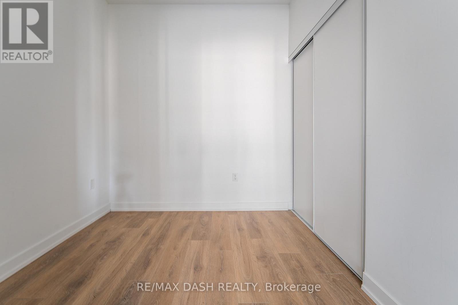 422 - 1037 The Queensway Avenue, Toronto, Ontario  M8Z 0H4 - Photo 16 - W12829942