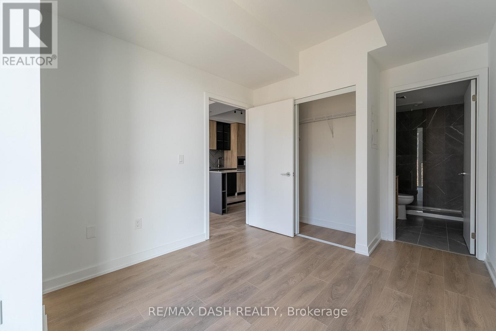 422 - 1037 The Queensway Avenue, Toronto, Ontario  M8Z 0H4 - Photo 20 - W12829942