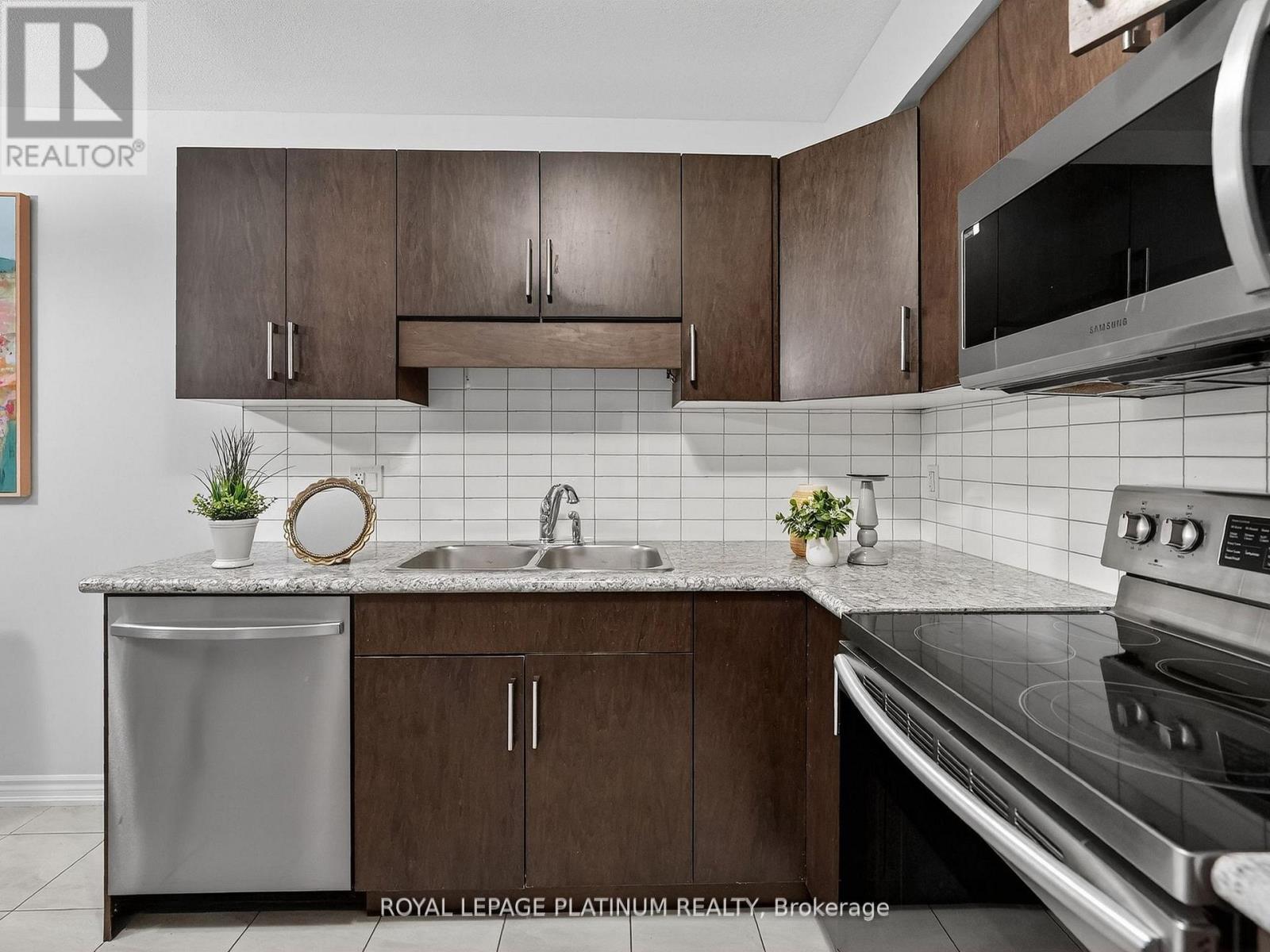 14 - 7945 Oldfield Road, Niagara Falls, Ontario  L2G 0Z4 - Photo 13 - X12829928