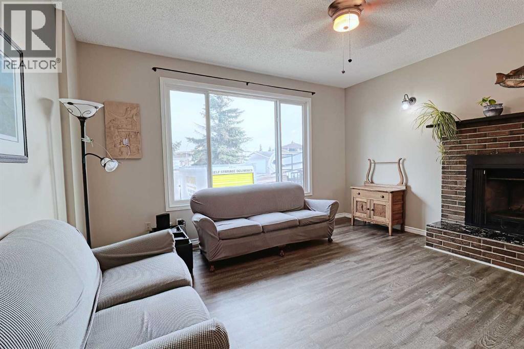 408 Madison Drive, Irricana, Alberta  T0M 1B0 - Photo 6 - A2286469