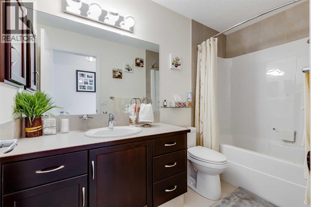 87 Evanswood Circle Nw, Calgary, Alberta  T3P 0K9 - Photo 19 - A2289611