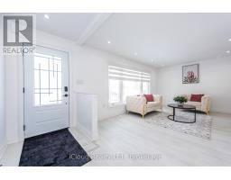 105 AVONDALE BOULEVARD, Brampton, Ontario