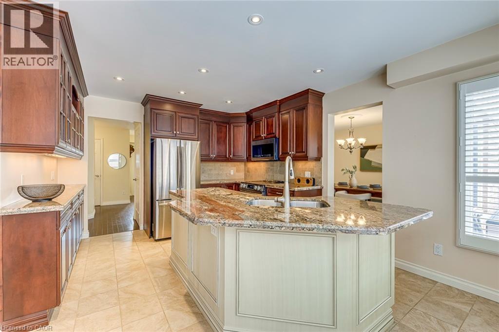 2223 Vista Drive, Burlington, Ontario  L7M 3N5 - Photo 13 - 40806973