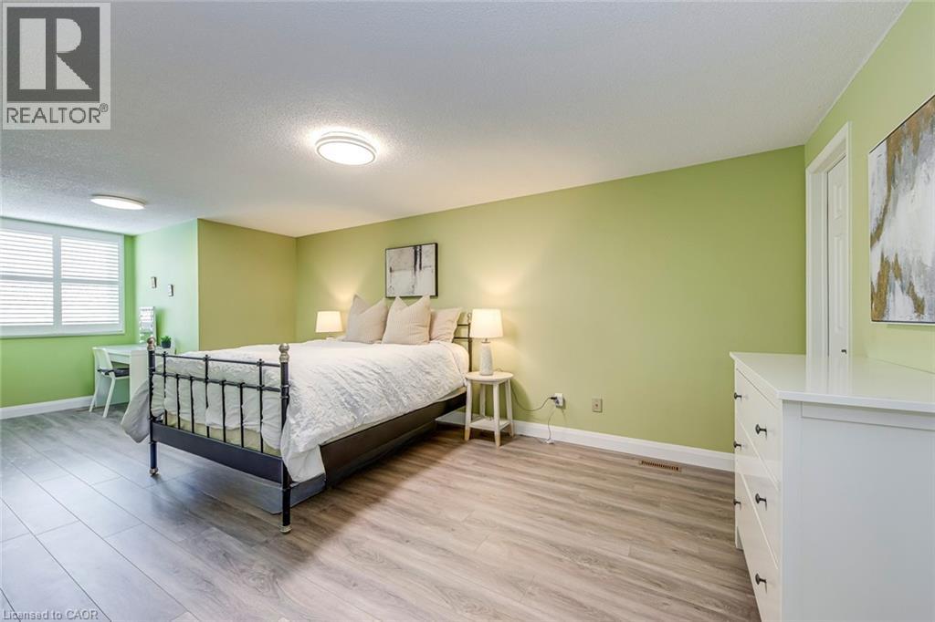 2223 Vista Drive, Burlington, Ontario  L7M 3N5 - Photo 28 - 40806973