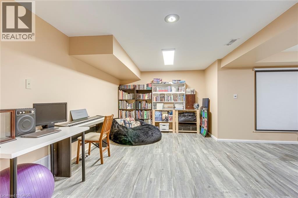 2223 Vista Drive, Burlington, Ontario  L7M 3N5 - Photo 41 - 40806973