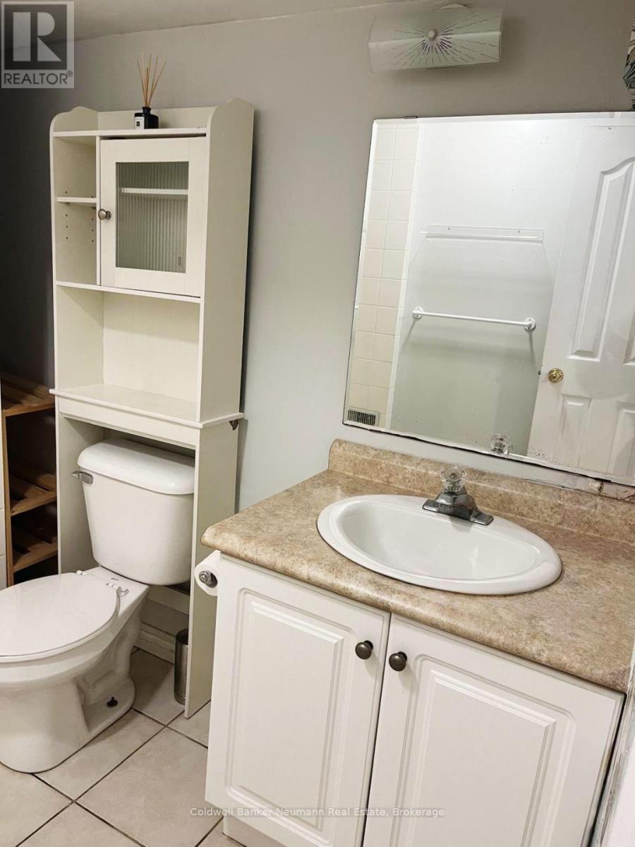 18 Carrington Place, Guelph, Ontario  N1G 5C2 - Photo 13 - X12830004