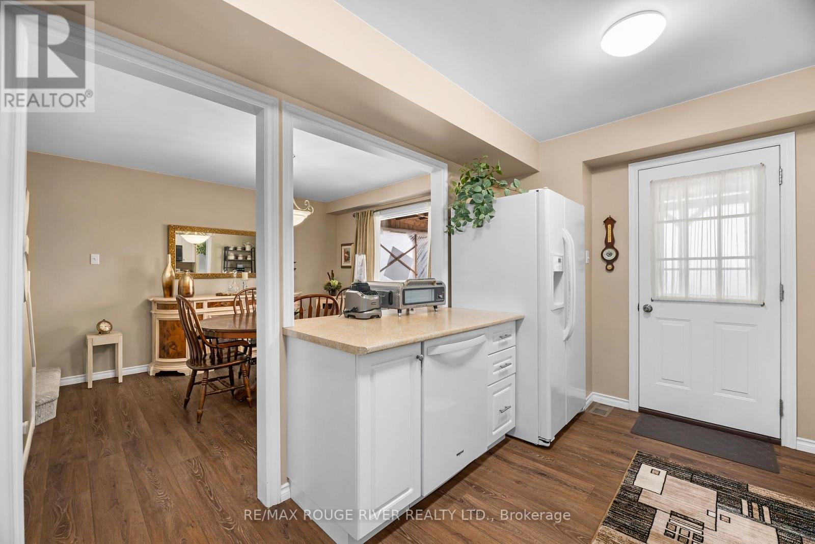 128 Fradette Avenue, Peterborough, Ontario  K9J 1T5 - Photo 12 - X12829992