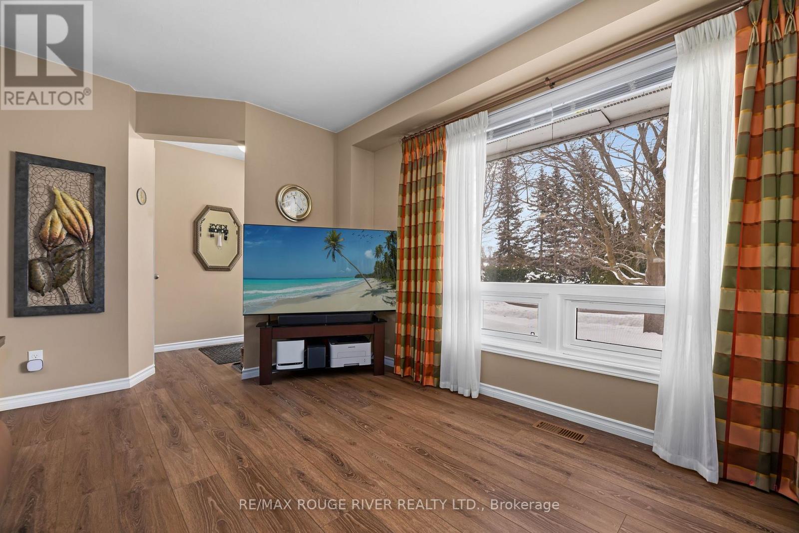 128 Fradette Avenue, Peterborough, Ontario  K9J 1T5 - Photo 7 - X12829992