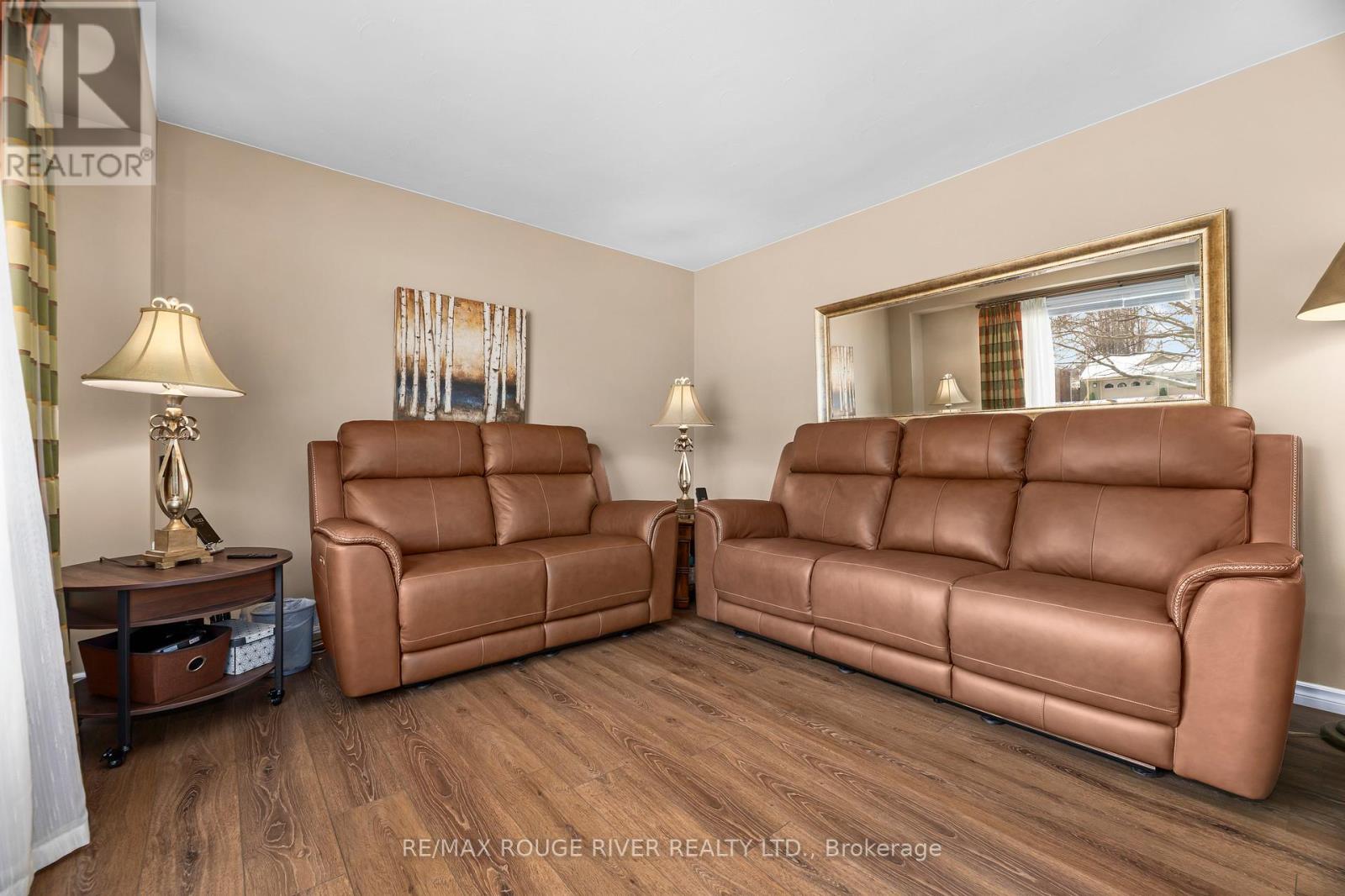 128 Fradette Avenue, Peterborough, Ontario  K9J 1T5 - Photo 8 - X12829992