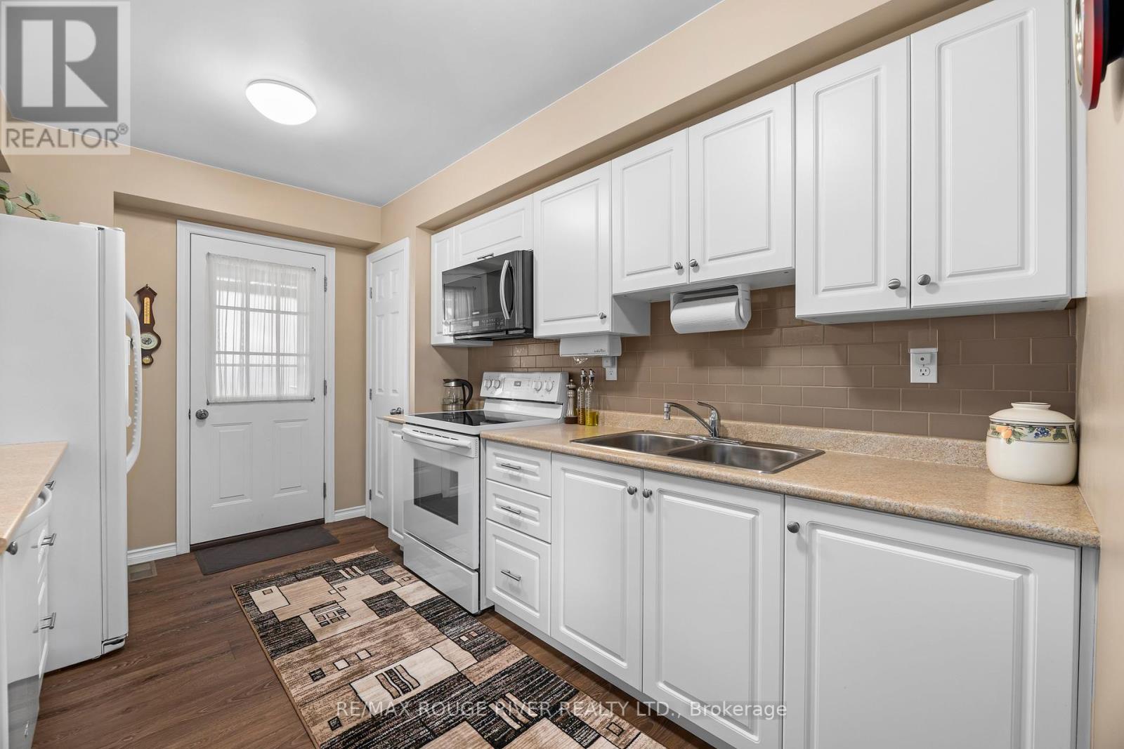 128 Fradette Avenue, Peterborough, Ontario  K9J 1T5 - Photo 9 - X12829992