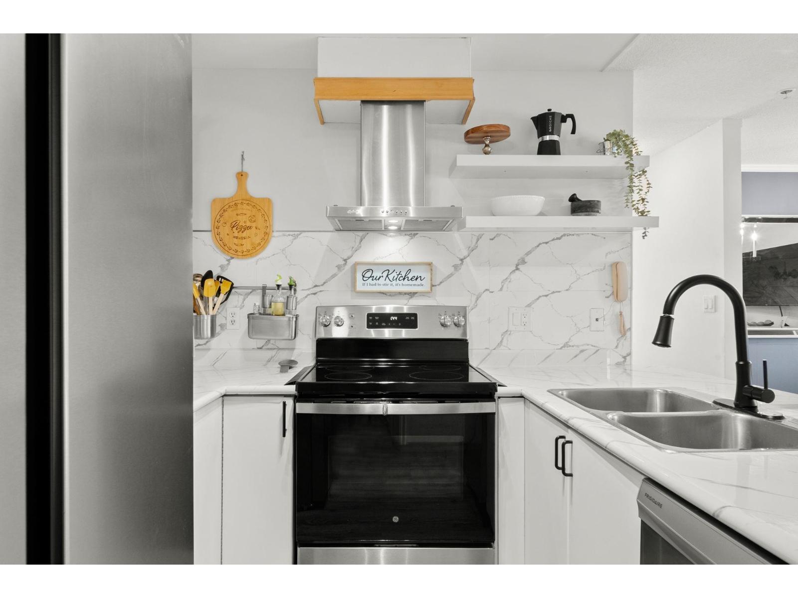 201 12110 80 Avenue, Surrey, British Columbia  V3W 0V2 - Photo 12 - R3083085