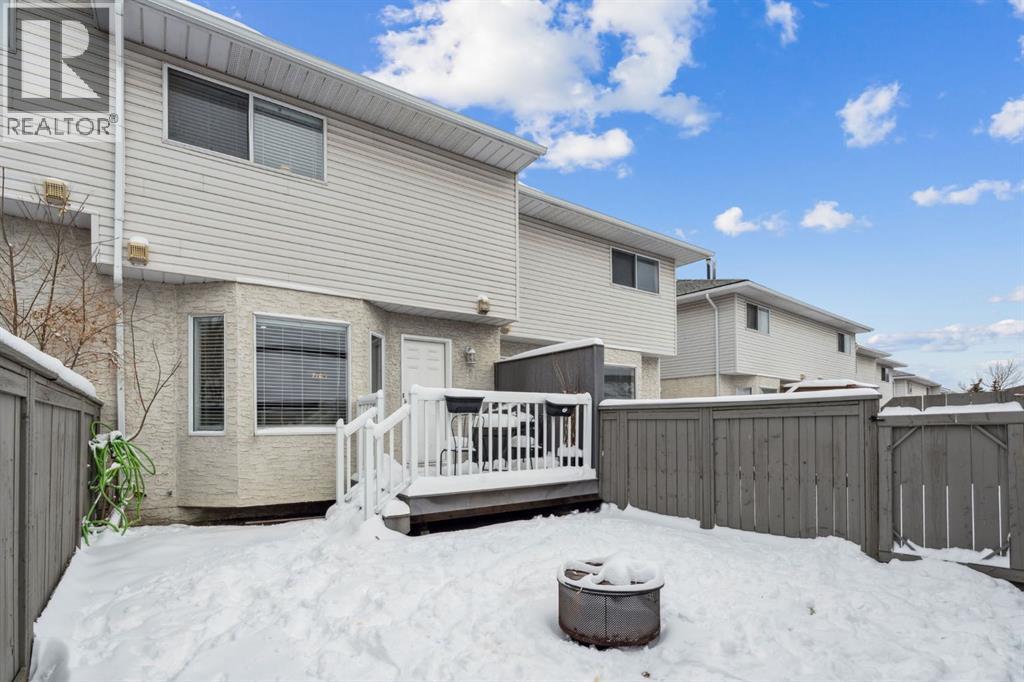 11 Bedford Manor Ne, Calgary, Alberta  T3K 4B8 - Photo 29 - A2288839
