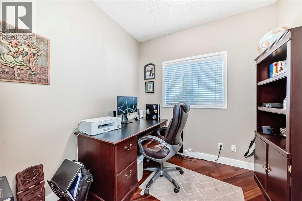 232 Coral Keys Place Ne, Calgary, Alberta  T3J 3W8 - Photo 15 - A2289617