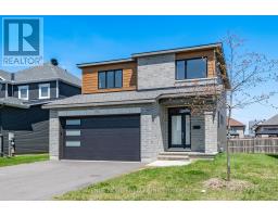756 NAMUR STREET, Russell, Ontario