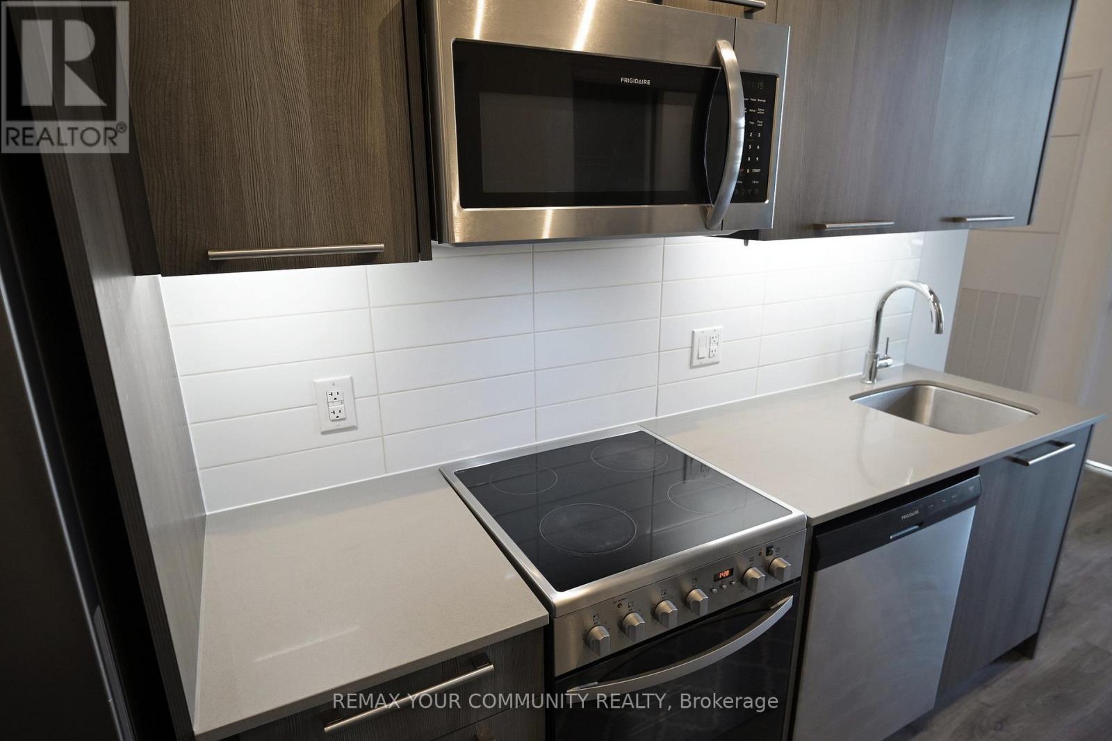 103 - 25 Neighbourhood Lane, Toronto, Ontario  M8Y 0C4 - Photo 15 - W12586736